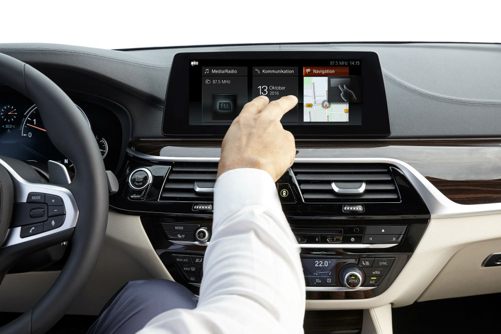 P90237250_highRes_the-new-bmw-5-series