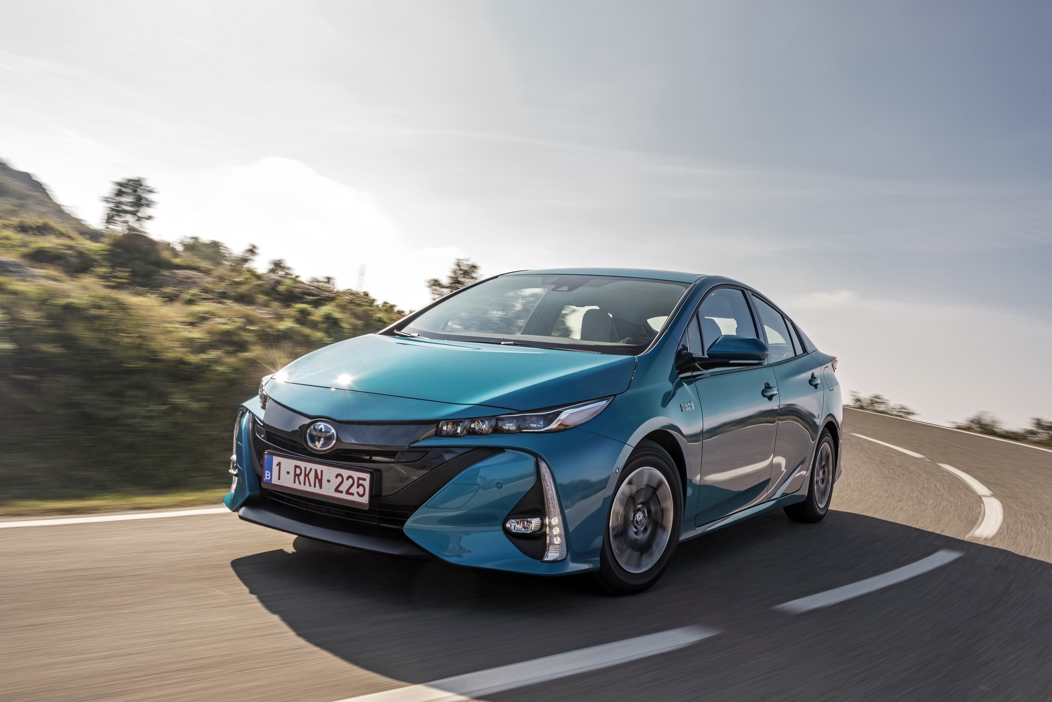 TOYOTA PRIUS Plug-In – ENSAIO thumbnail