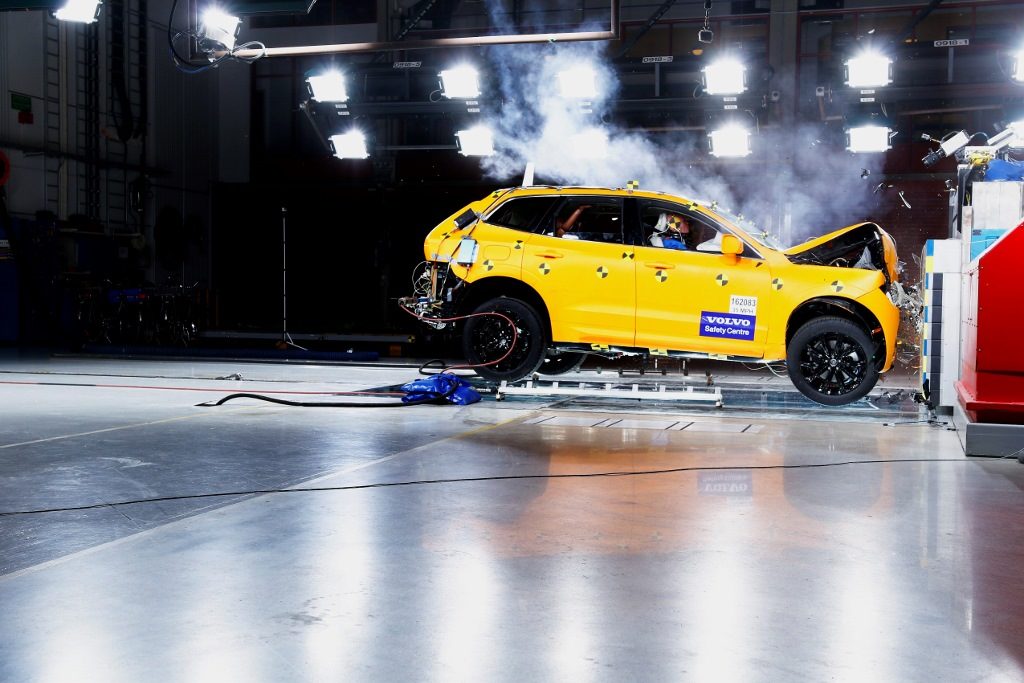The new Volvo XC60 – Crash tests