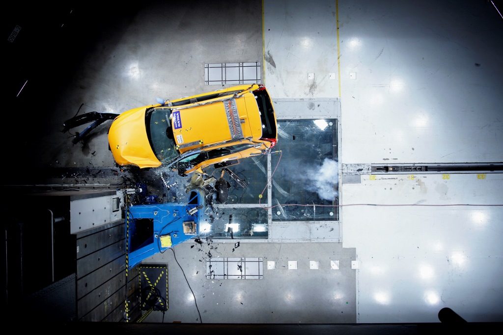 The new Volvo XC60 – Crash tests