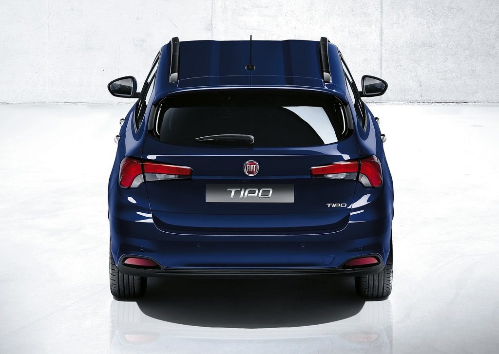 Fiat-Tipo_Station_Wagon-2017-1280-0d