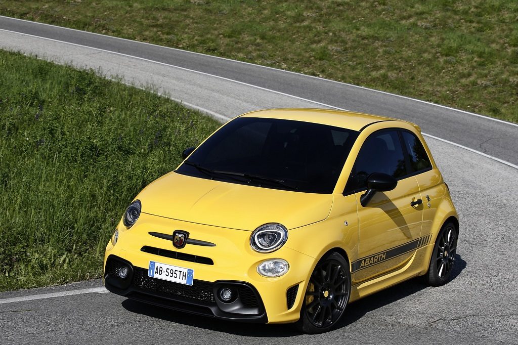 New_Abarth_595_04