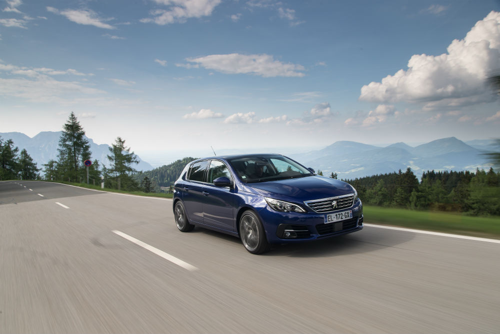 PEUGEOT_308_TestDrive_01