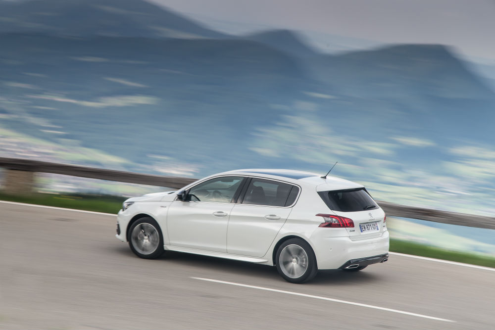 PEUGEOT_308_TestDrive_018