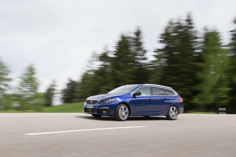 PEUGEOT_308SW_TestDrive_07