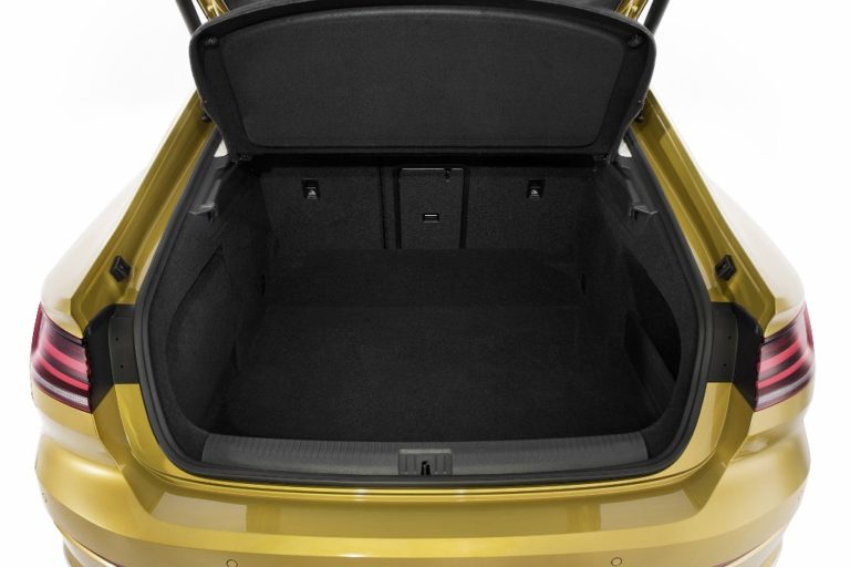 Volkswagen-Arteon_75_junho-2017-1024×683