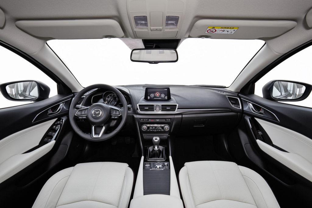 2017Mazda3_Interior_1