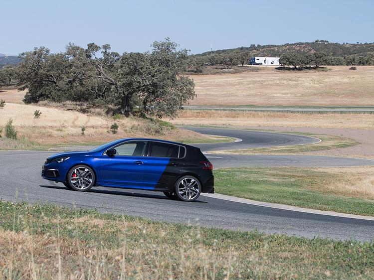 308 gti (1)