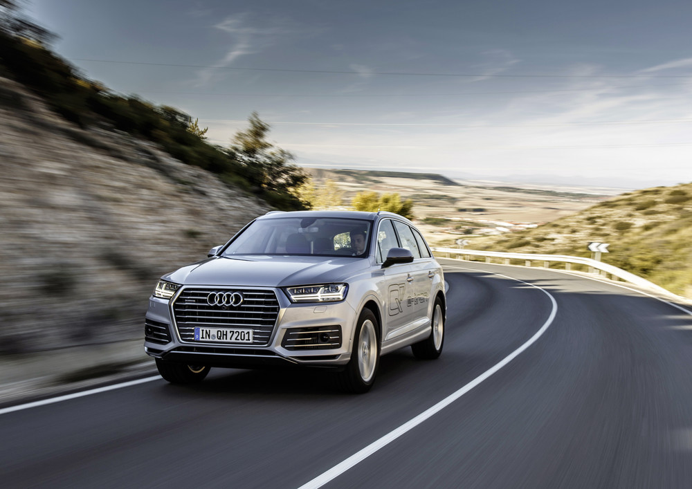 Audi Q7 e-tron 3.0 TDI quattro