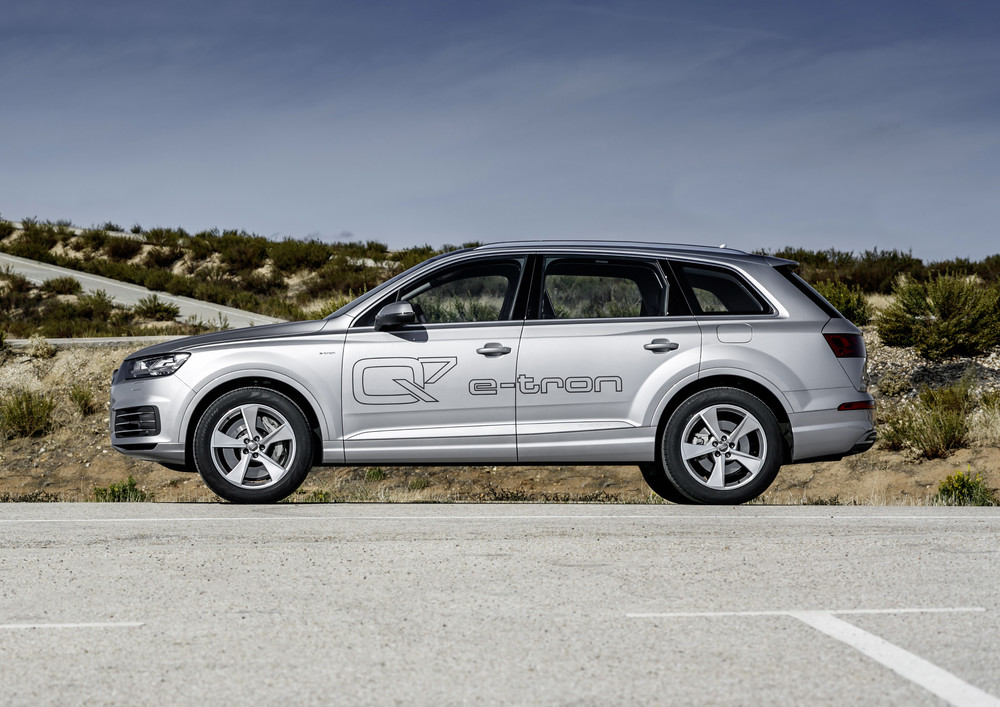 Audi Q7 e-tron 3.0 TDI quattro