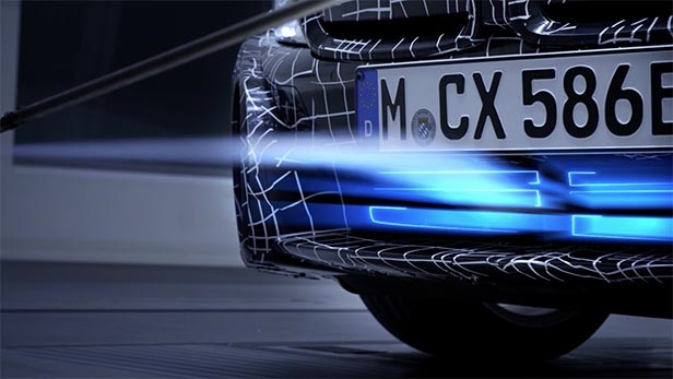 BMW-i8-roadster-5