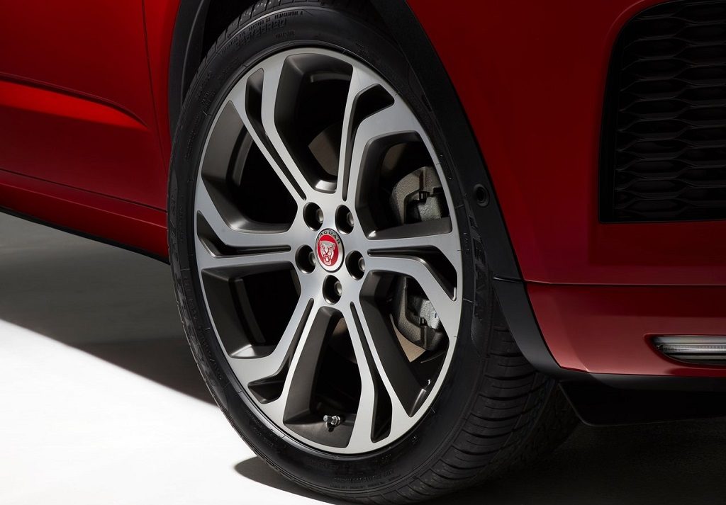 E-pace (11)