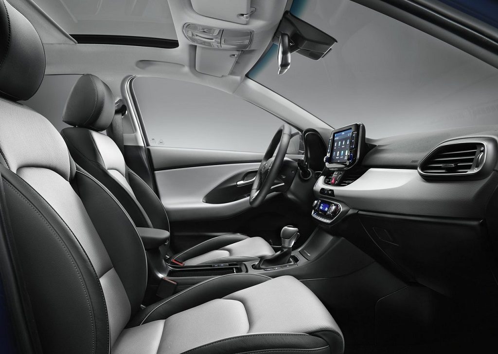 Hyuindai i30 (4)