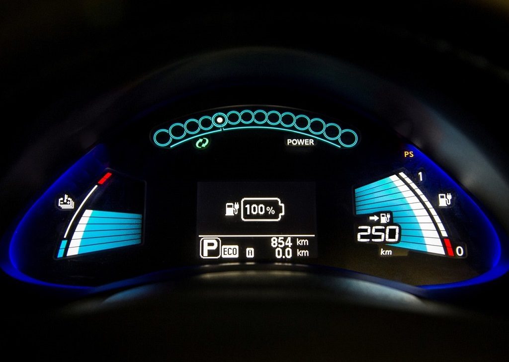 Leaf 30kWh (6)