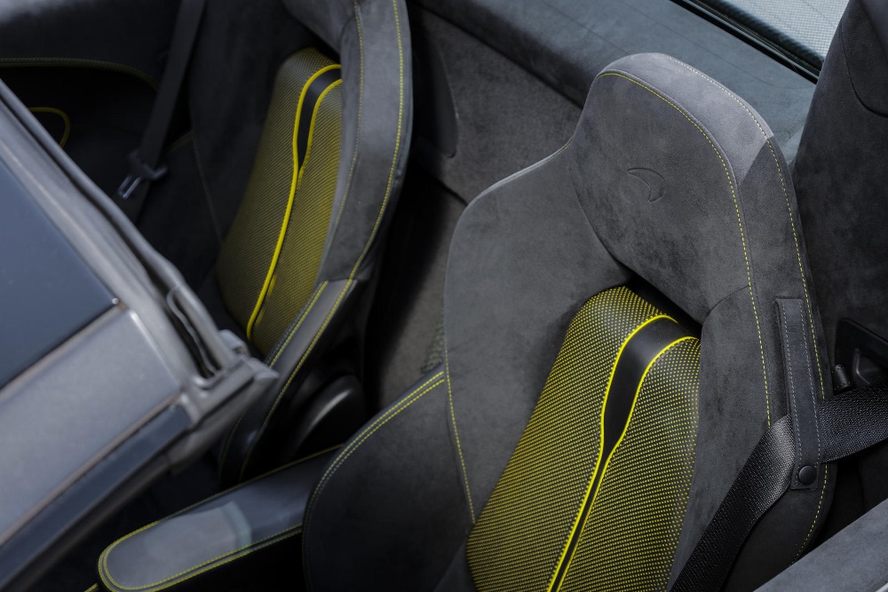 McLaren_570S_Spider_Drive-0086-1000×667
