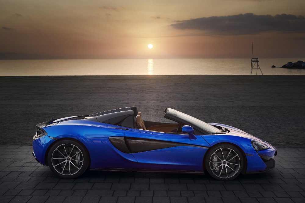 McLaren_570S_Spider_Drive-0095-1000×667