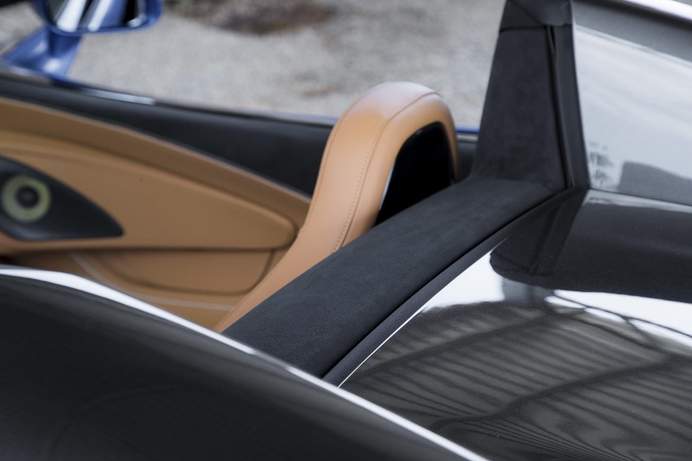 McLaren_570S_Spider_Drive-0115-1000×667