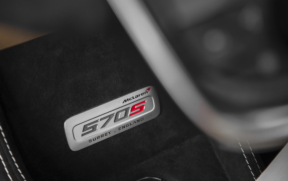 McLaren_570S_Spider_Drive-0127-1000×630