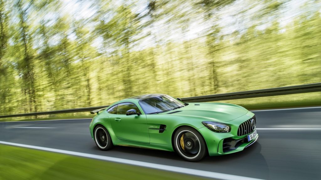 Mercedes-AMGGT-R-1