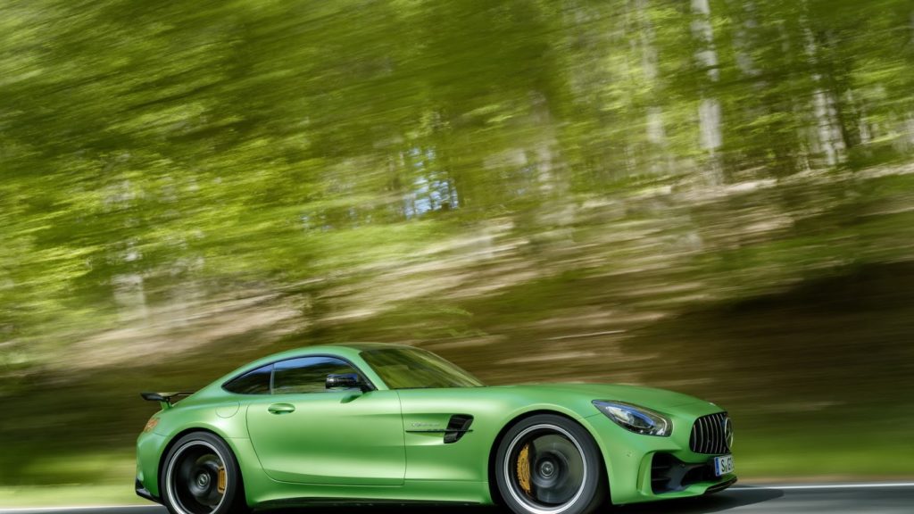Mercedes-AMGGT-R-10