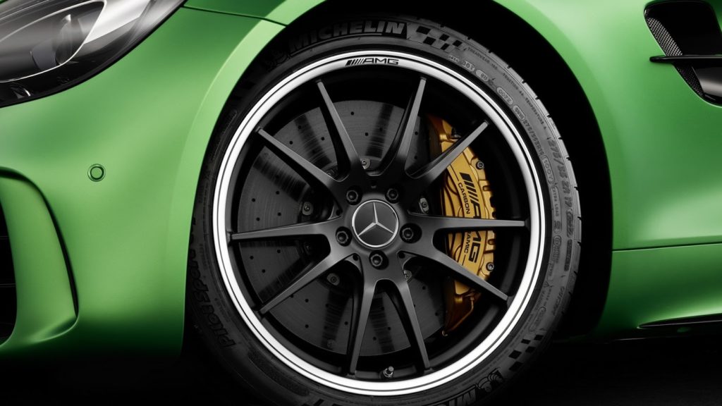 Mercedes-AMGGT-R-26