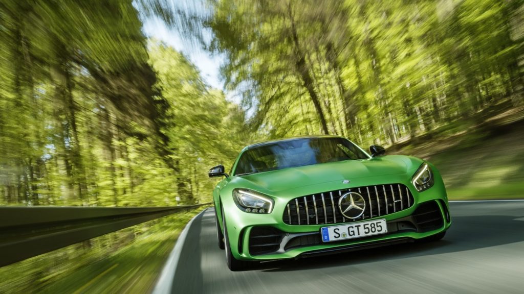 Mercedes-AMGGT-R-7