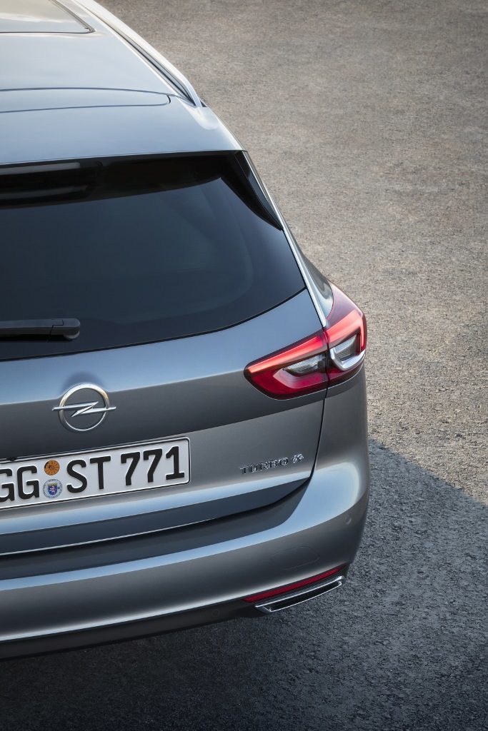 Opel-Insignia-Sports-Tourer-304059-683×1024-683×1024