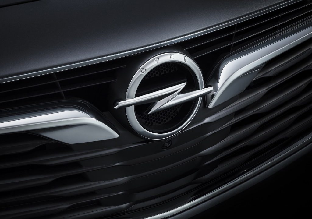 Opel-Insignia-Sports-Tourer-304068-1024×719-1024×719