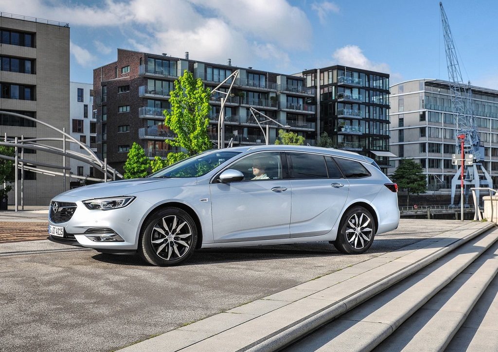 Opel-Insignia_Sports_Tourer-2018-1280-07
