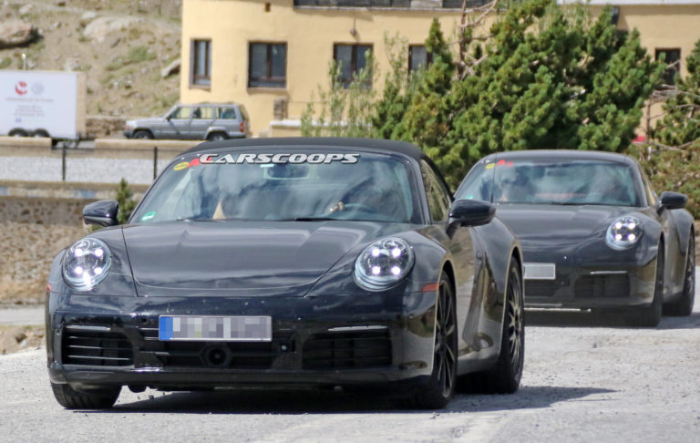 Porsche-992Convertible-10