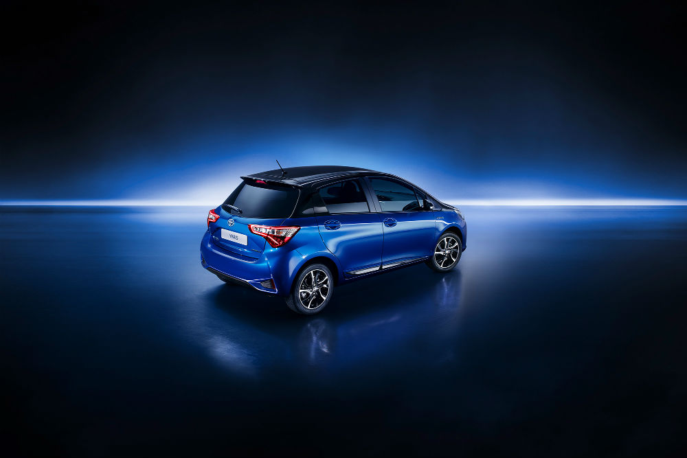 TOYOTA_YARIS_Bitone_4_FINAL_RGB