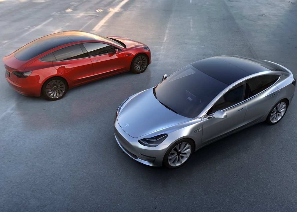 Tesla Model 3 (7)