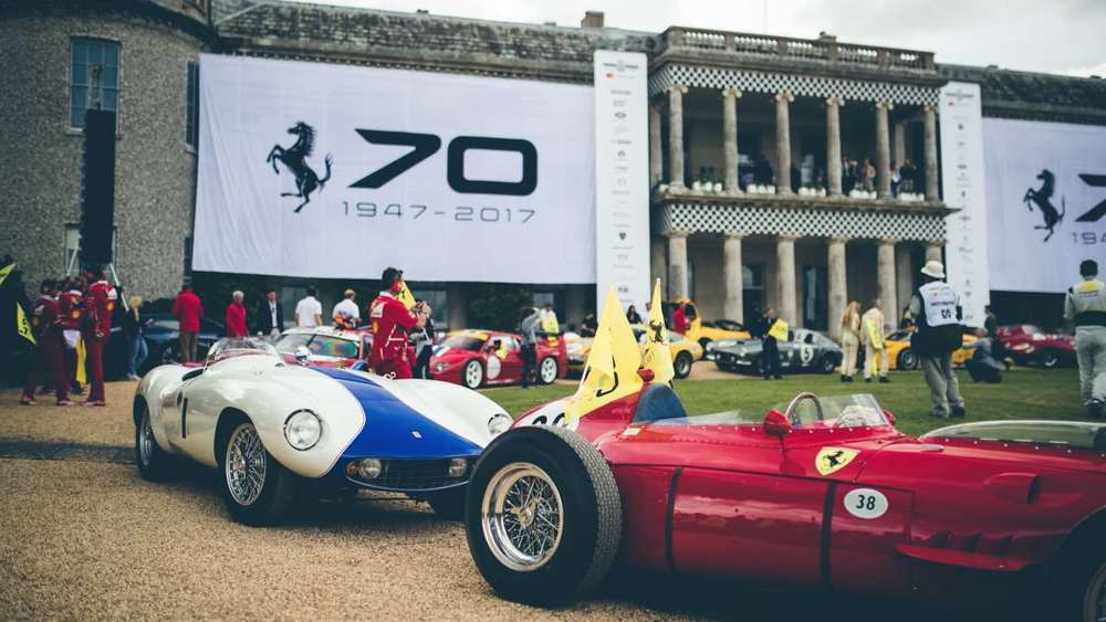 Ferrari ‘desfila’ 70 anos em Goodwood thumbnail