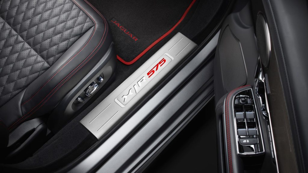 jaguar-xjr575-revealed-1 (1)