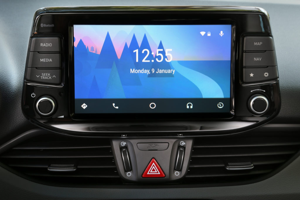 new-generation-i30-interior-11-hires