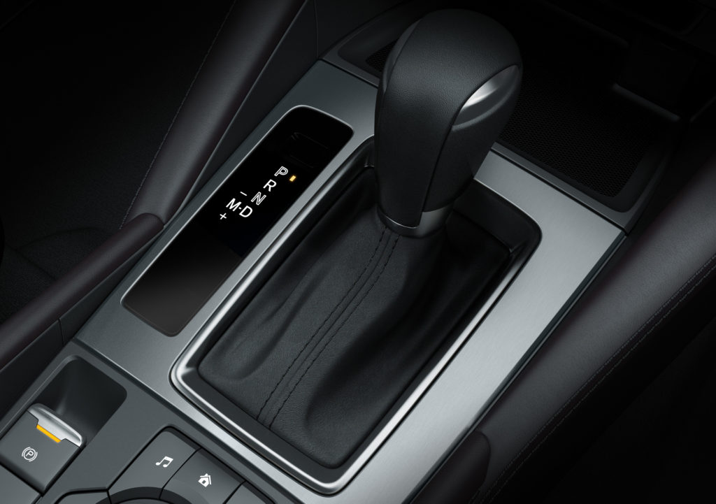2017-Mazda6_Detail_6AT-#09_hires