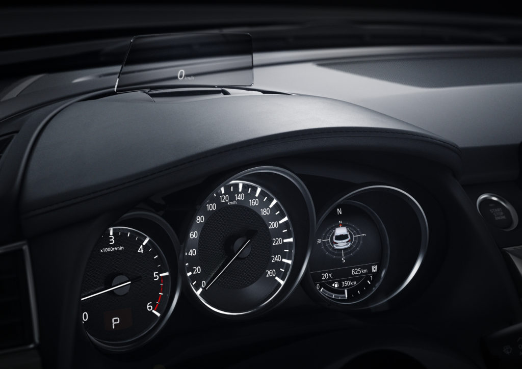 2017-Mazda6_Detail_HUD-#05_hires