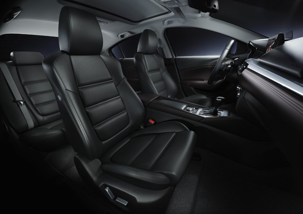 2017-Mazda6_Interior_Leather-black-#15_hires