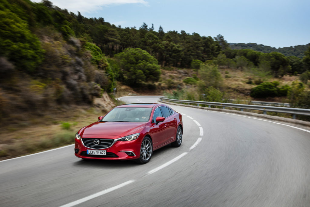 2017-Mazda6_Sedan_Action_11_hires