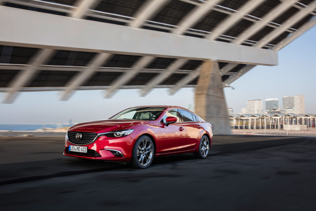 2017-Mazda6_Sedan_Action_13_hires