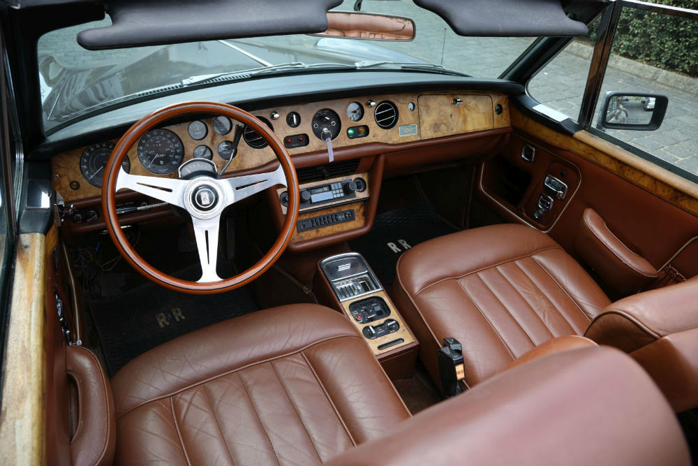 Catawiki_Rolls-Royce – Corniche – 1973 (2)