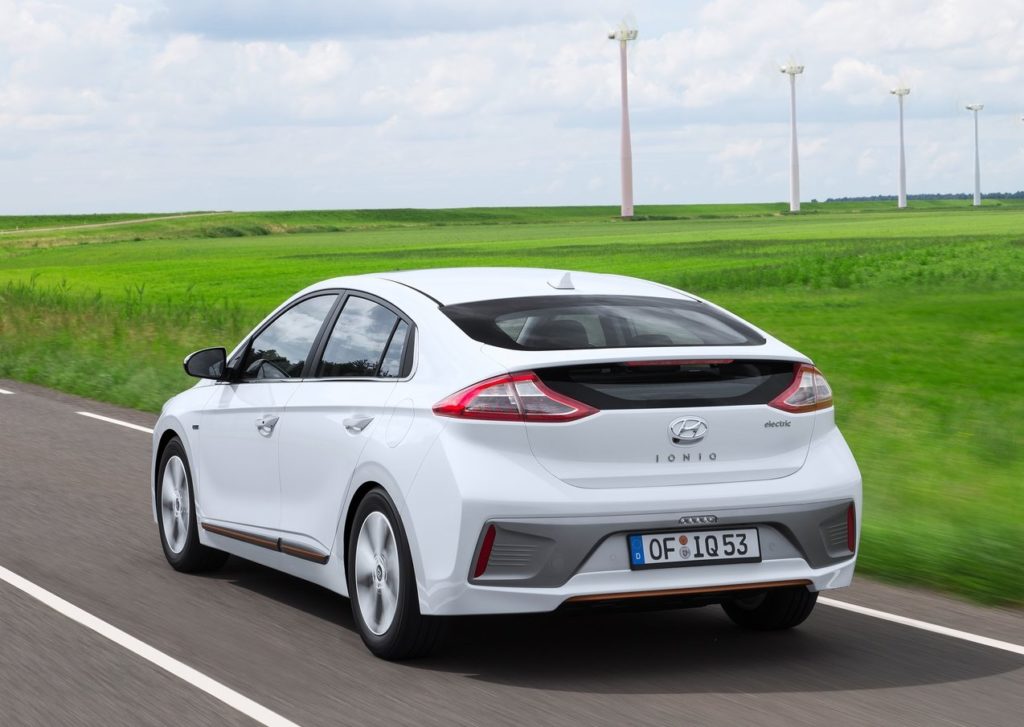 Hyundai-Ioniq-2017-1280-26