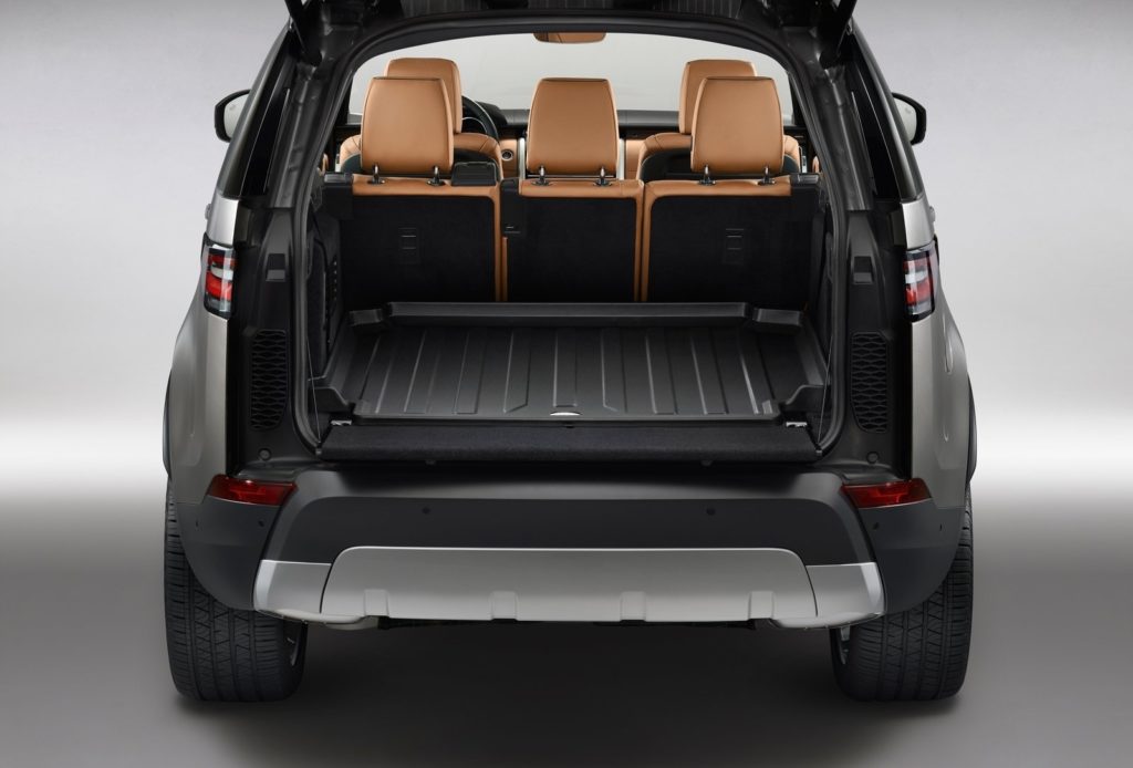 Land_Rover-Discovery-2017-1600-d1