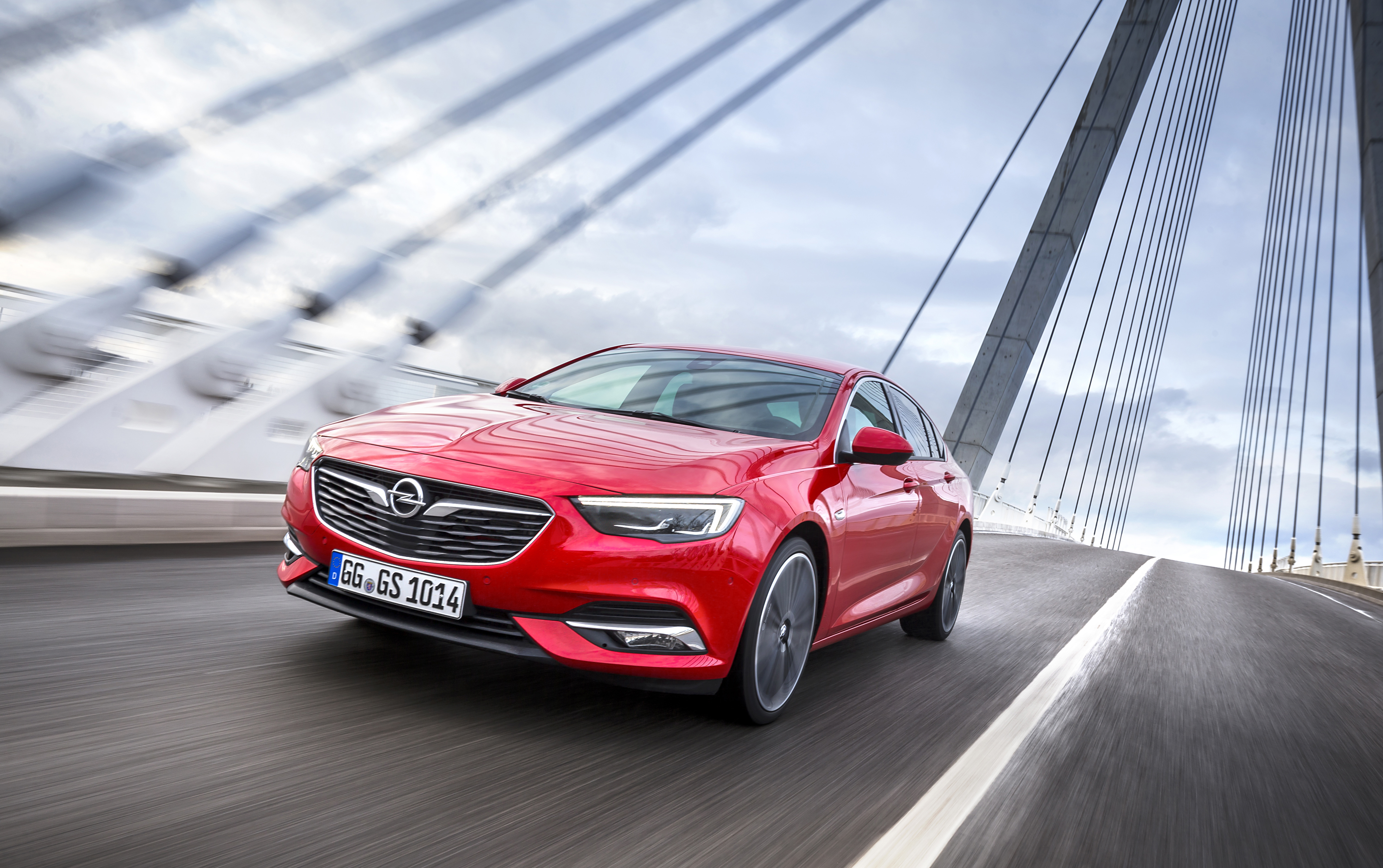 Encomendas do novo Opel Insignia ultrapassam as 50.000 unidades thumbnail