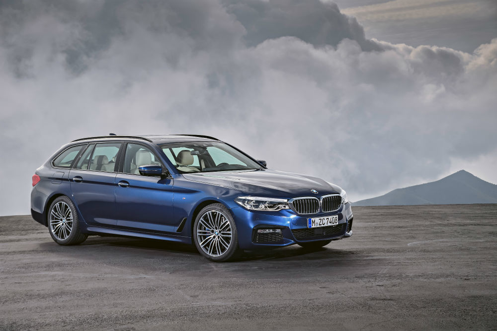 P90245010_highRes_the-new-bmw-5-series
