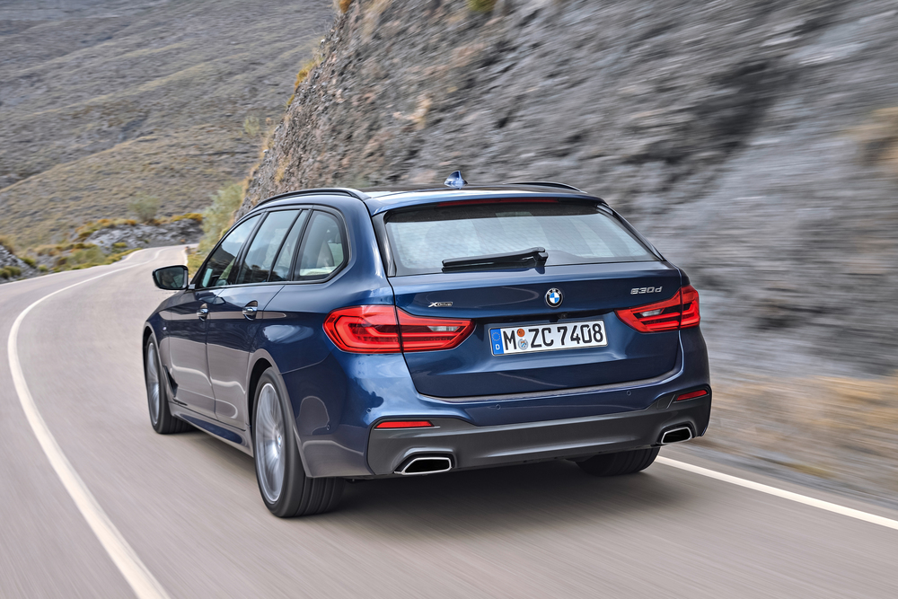P90245014_highRes_the-new-bmw-5-series