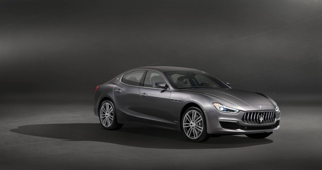 Small-13239-MaseratisvelaleprimeimmaginidellanuovaGhibliGranLusso