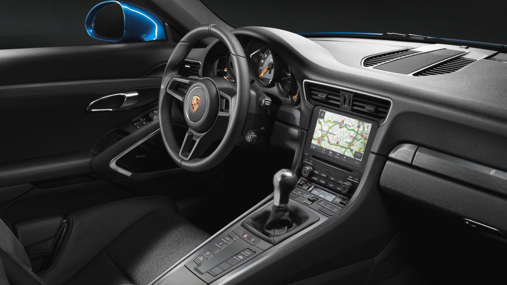 1012465_911_gt3_with_touring_package_2017_porsche_ag