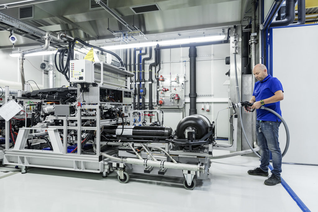 Exklusive Einblicke in die Entwicklung und Erprobung des GLC F-CELL: Die nächste Generation Brennstoffzellenfahrzeuge von Mercedes-Benz auf dem Weg zur Serienreife