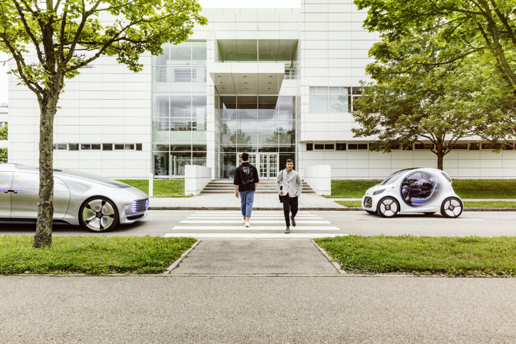 Autonomes Konzeptfahrzeug smart vision EQ fortwo: So sieht das Carsharing der Zukunft aus